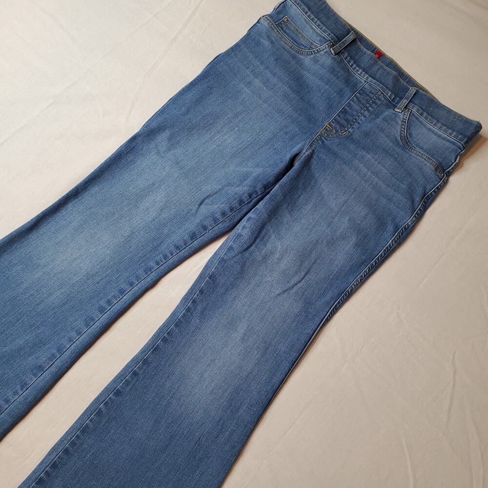 Spanx Women's Size L EveryWear Pull On Flare Jeans Vintage Indigo Blue 20456Q